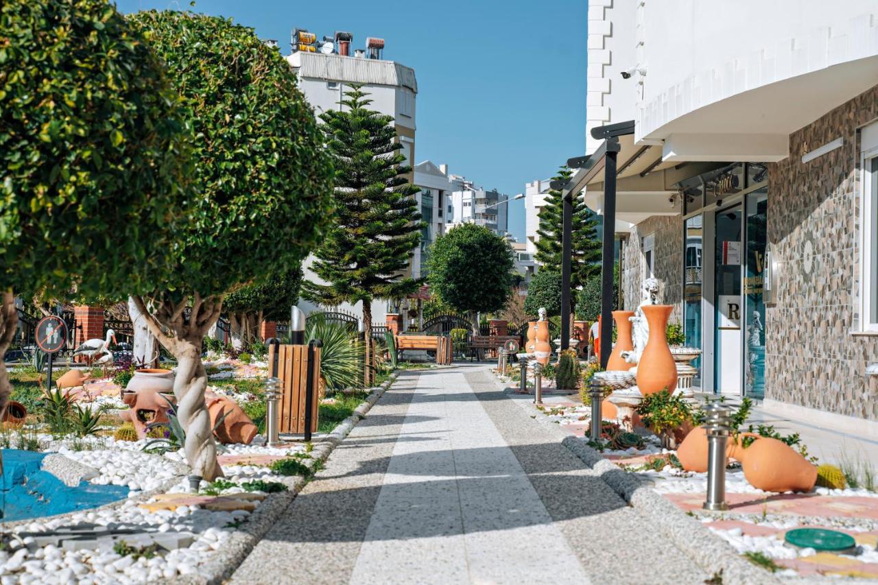Onkel Rada Hotel apartamentowy 2*