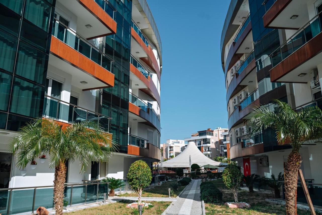 Hotel apartamentowy Onkel Rada 2*